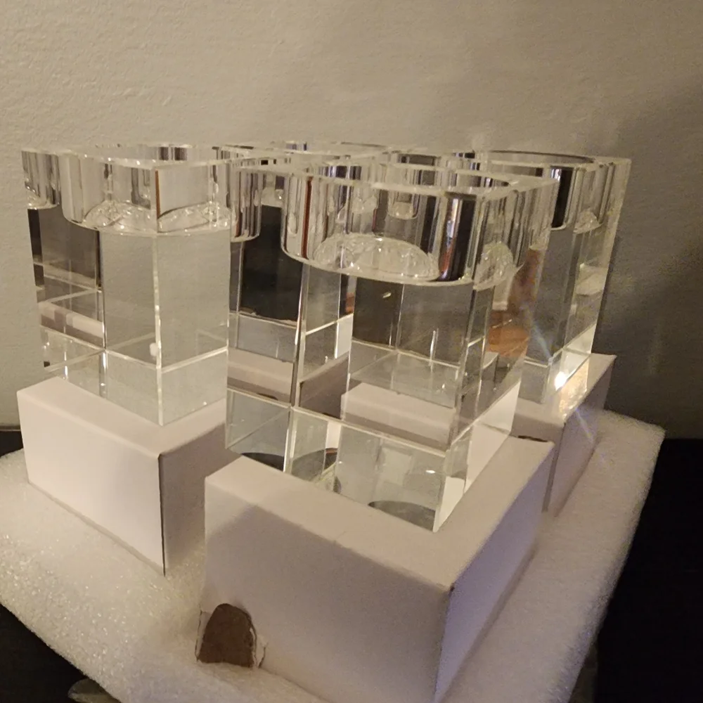 4 Pcs Clear Crystal 2×2×2.4 
